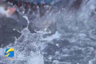 Khách chiến nhiệt hỏa! Khoái thuyền trình diện video: Tiểu Tạp Bạch T giản dị tự nhiên Đăng ca phấn y tao khí vô cùng?